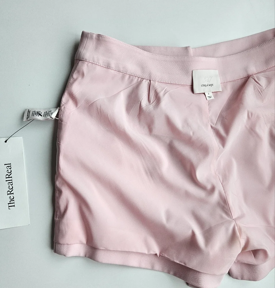 Cinq A Sept Elaine Baby Pink Crepe Cuffed Lined Shorts - Picture 10 of 15